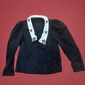 Unbranded blouse size S.